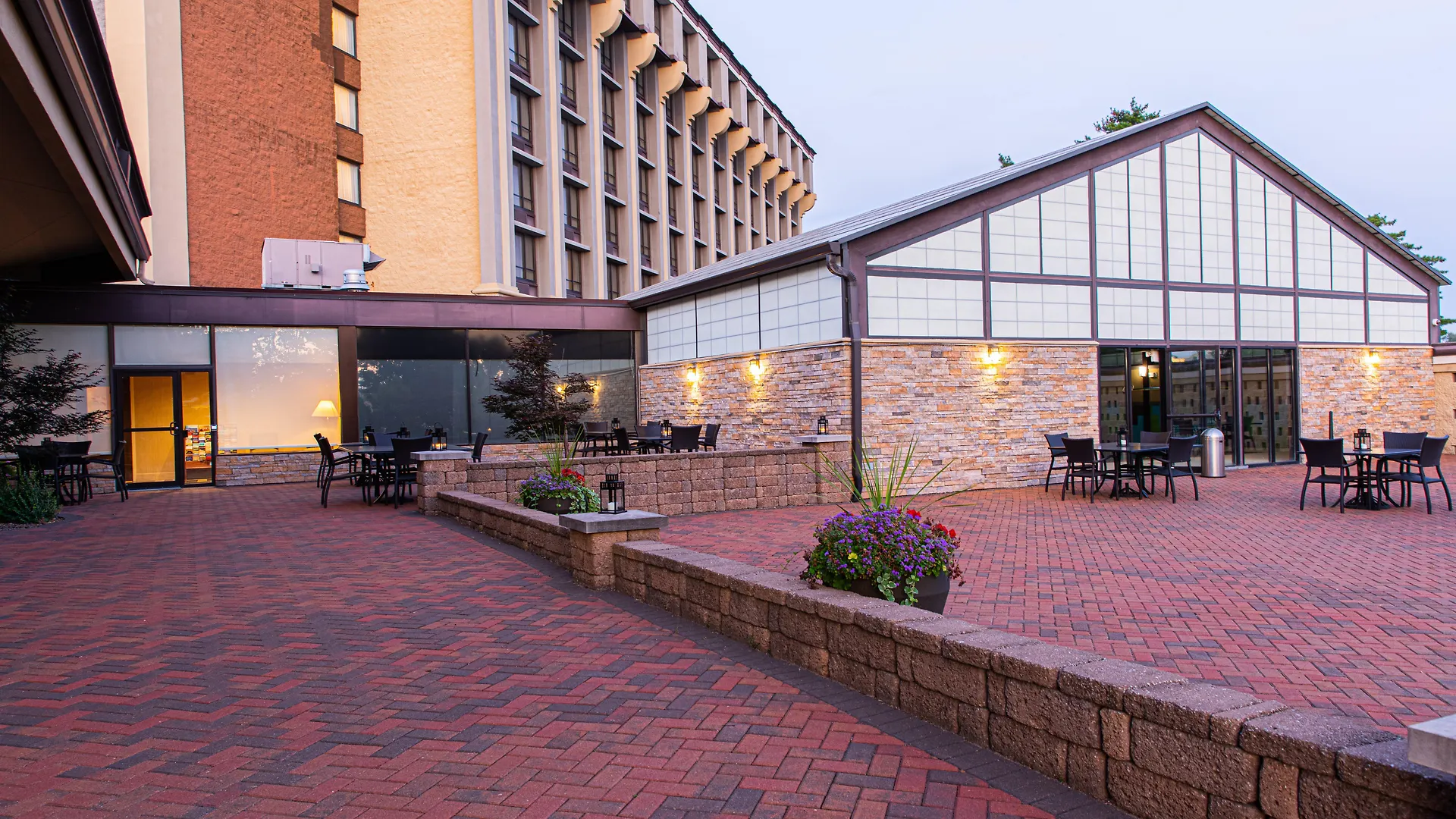Holiday Inn St. Louis Airport West Earth City By Ihg Hotel