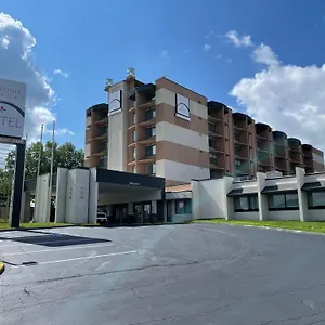 Hotel Saint Louis Airport